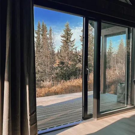 Modern Mountain - Outdoor Hot Tub - 8 Beds Ferienhaus