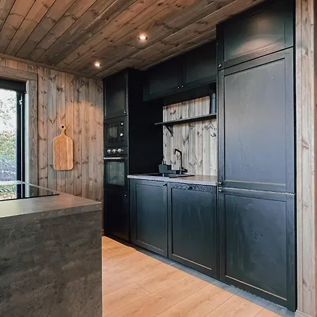 Modern Mountain - Outdoor Hot Tub - 8 Beds Ferienhaus *