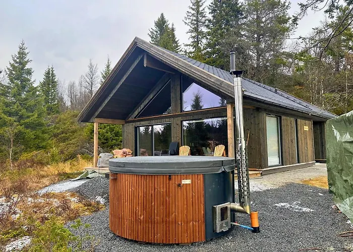 Tatil Evi Modern Mountain - Outdoor Hot Tub - 8 Beds Torpo