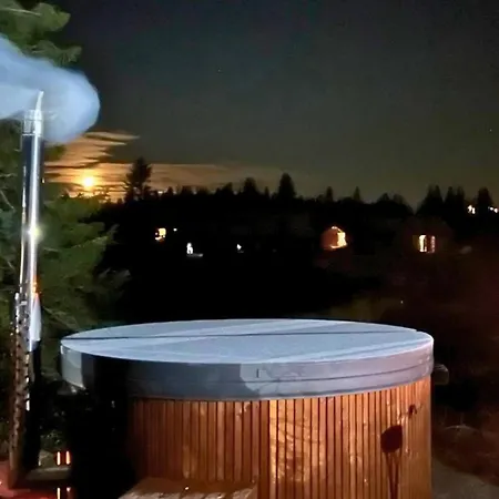 Modern Mountain - Outdoor Hot Tub - 8 Beds בית נופש Torpo