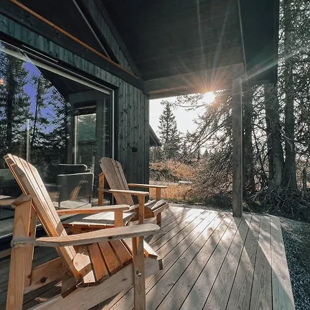 Modern Mountain - Outdoor Hot Tub - 8 Beds